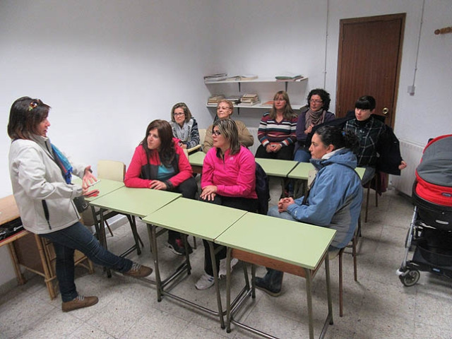 Reunión de la Asociación con diferentes colectivos