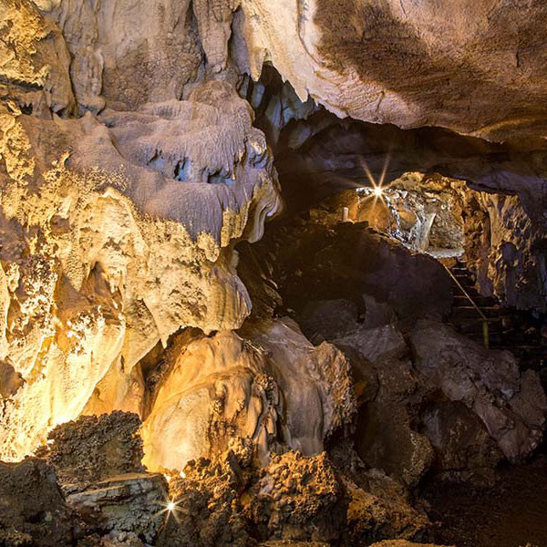 Cueva llamazares 2