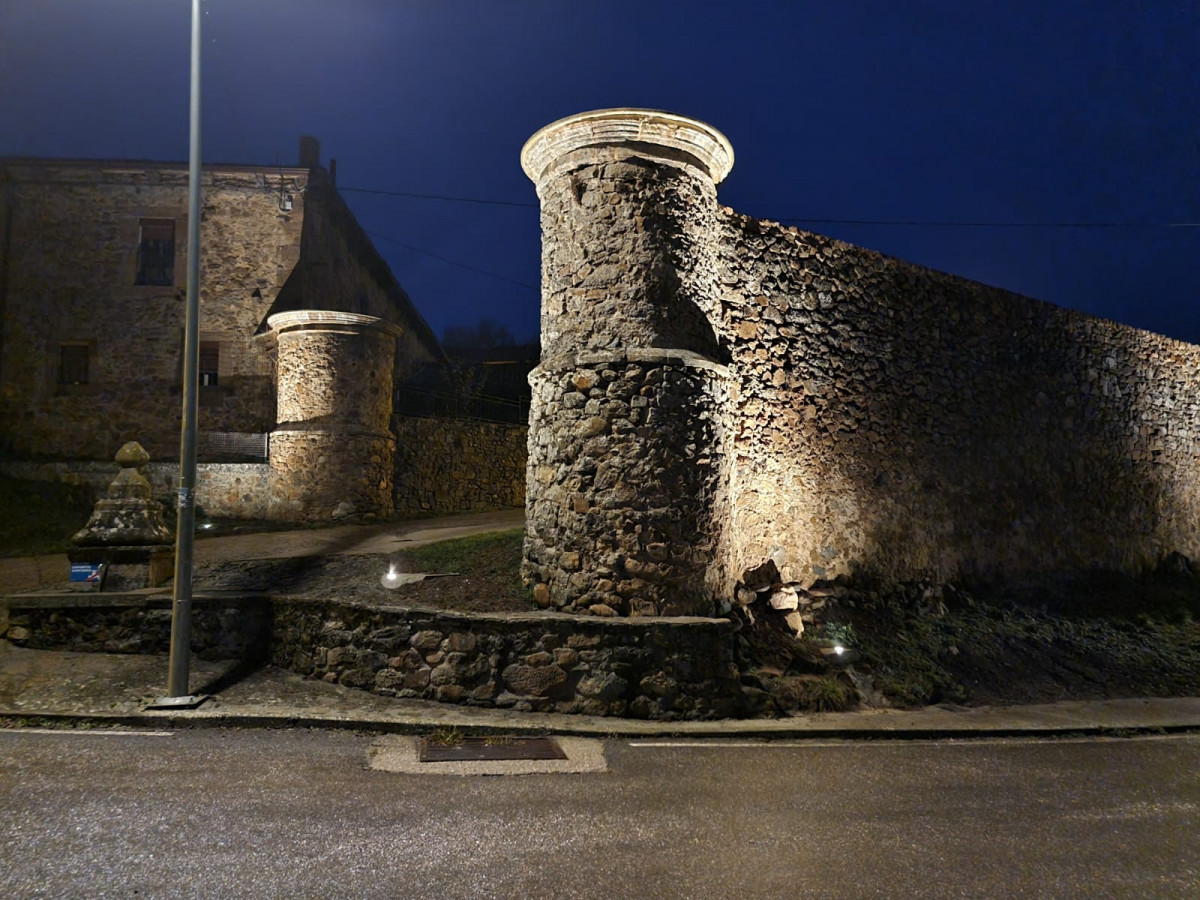 Muralla palacio de los marqueses de prado renedo de valdetuejar (5)