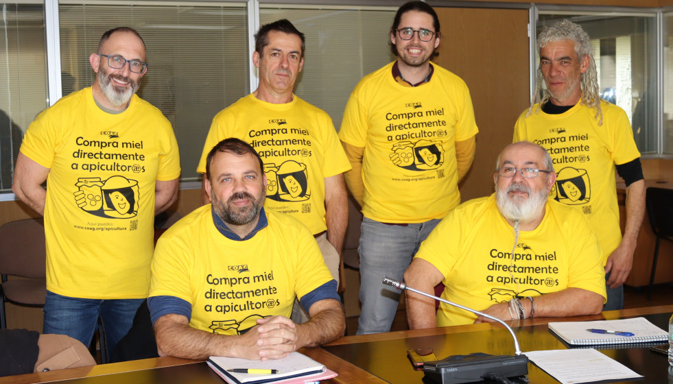 Representantes Sector Apícola COAG hoy en Madrid