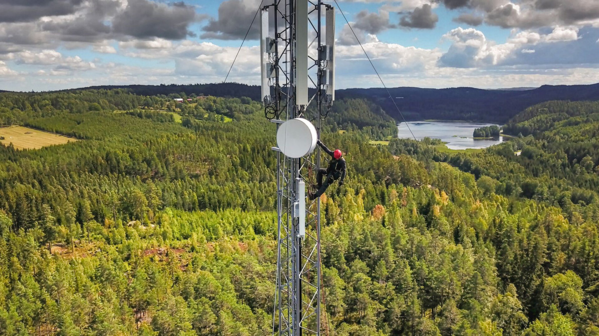 Torre 5g vodafone cobertura antena telecomunicaciones (2)