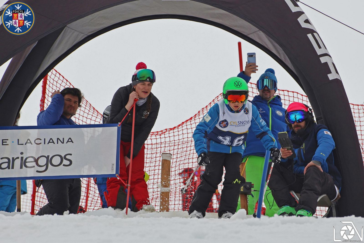 Leones chema blanco campeon cyl esqui alpino Peu00f1anevares Lillo (7)