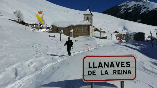 Llanaves de la Reina Guardia Civil