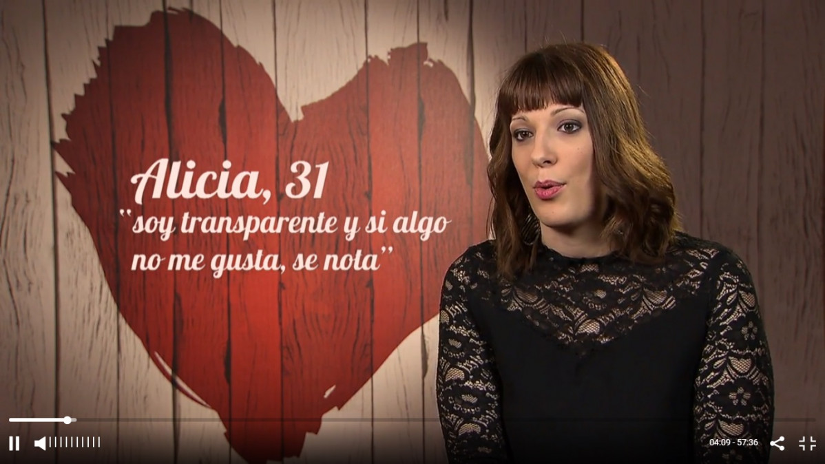 Alicia first dates febrero 1