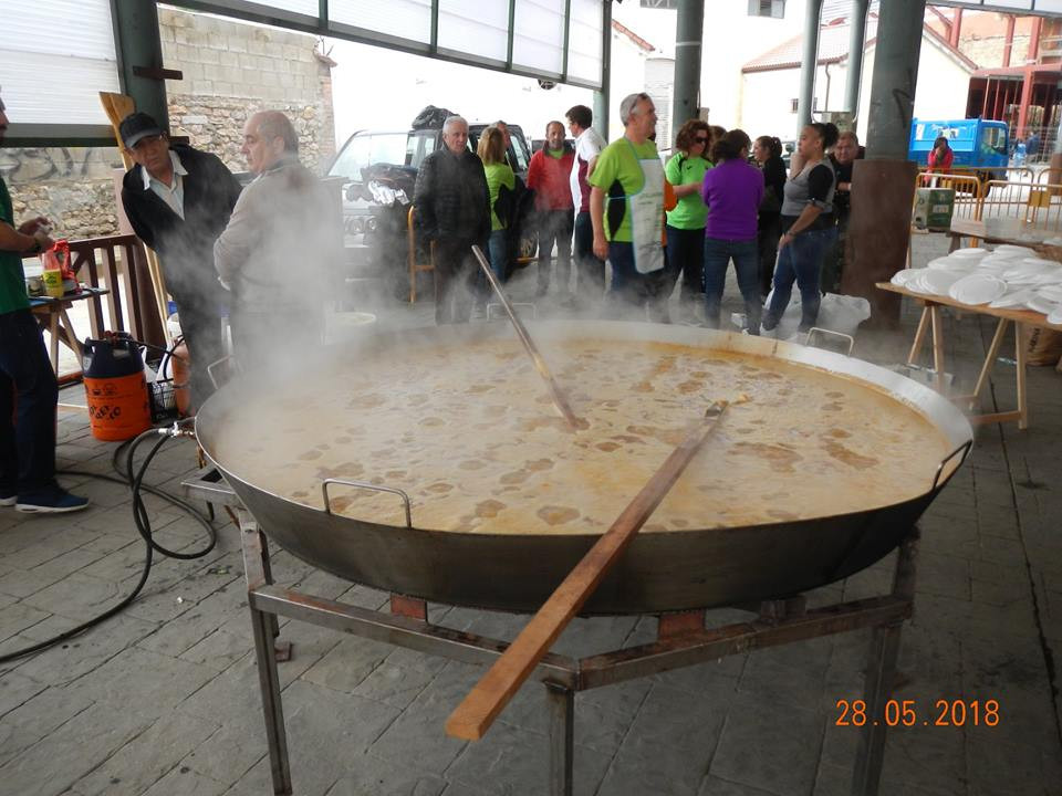 Paellada san guillermo 2018 carlos alvarado 1