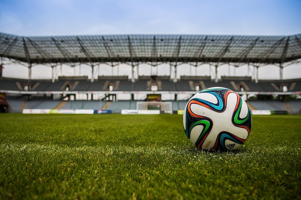 The ball 488714 960 720