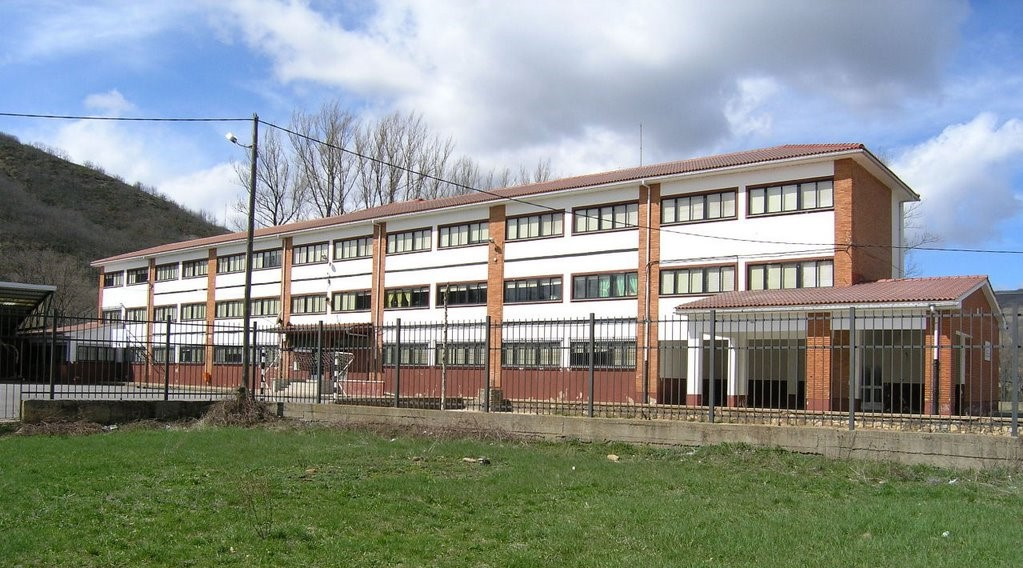 Colegio robles de la valcueva (2)