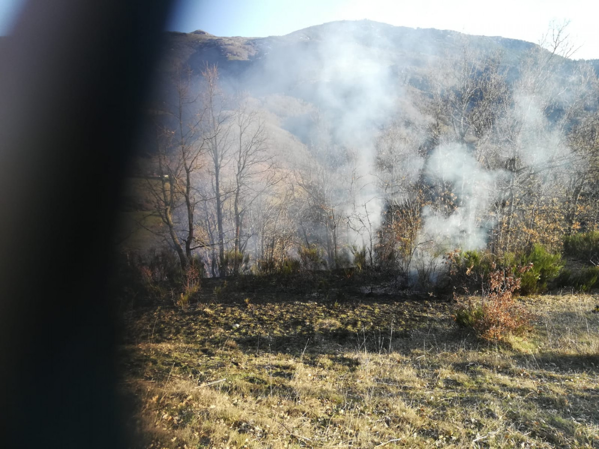 Incendio fuentes peu00f1acorada 1