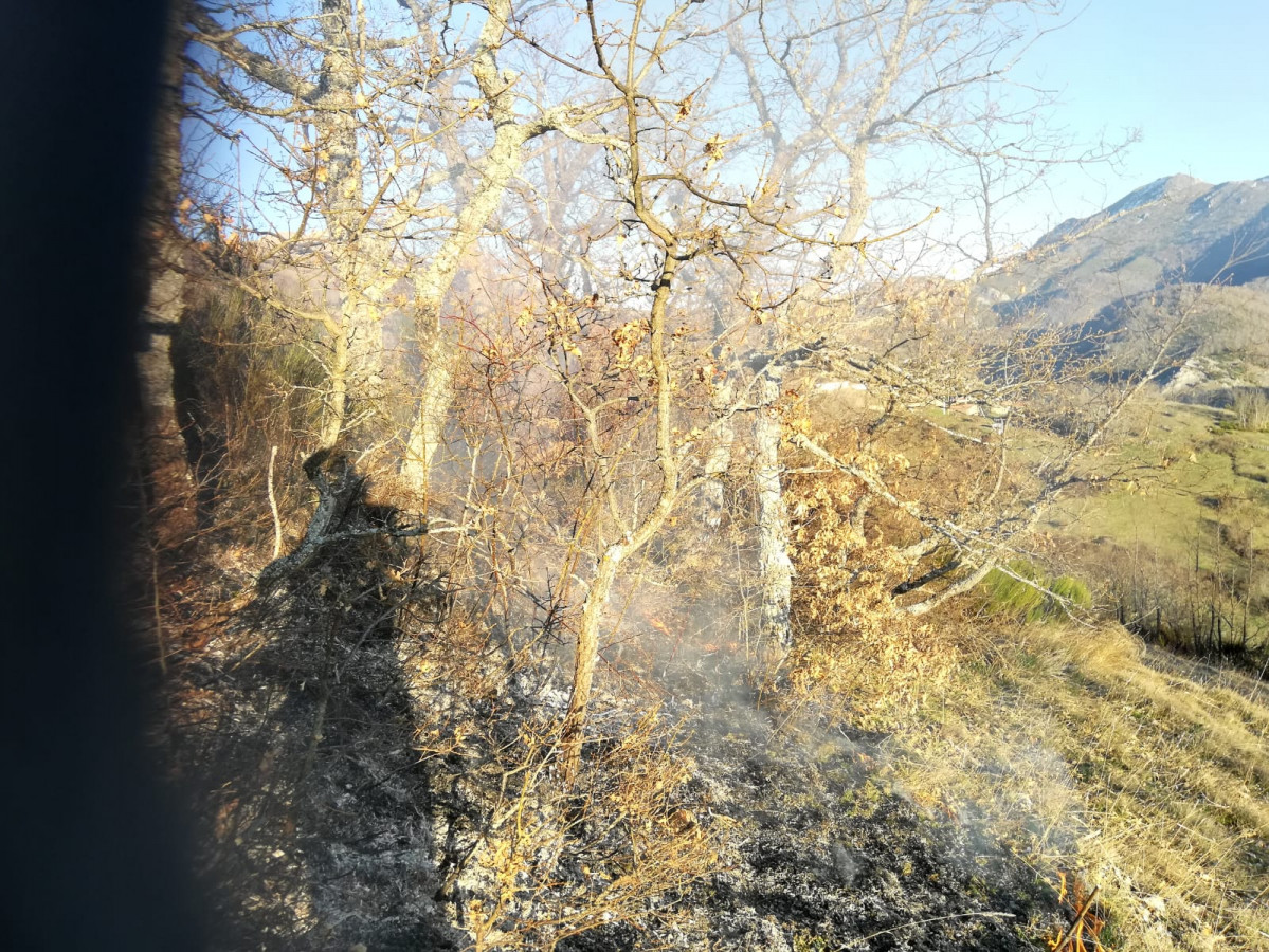 Incendio fuentes peu00f1acorada 5