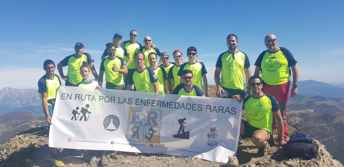 Primer reto extraordinario 2019 En Ruta por las Enfermedades Raras  Pico Curavacas