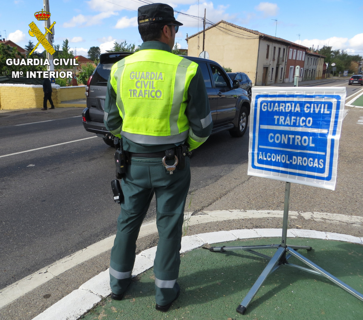 191122 FOTO detenciu00f3n conductor por conducciu00f3n temeraria y carecer de permiso de conducir