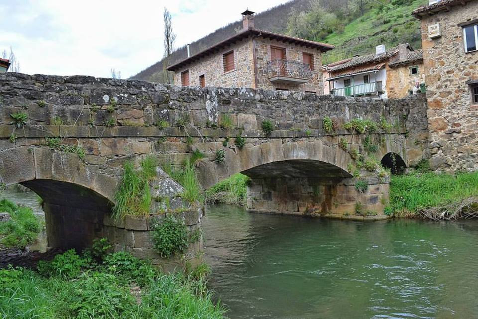 La sota puente rio