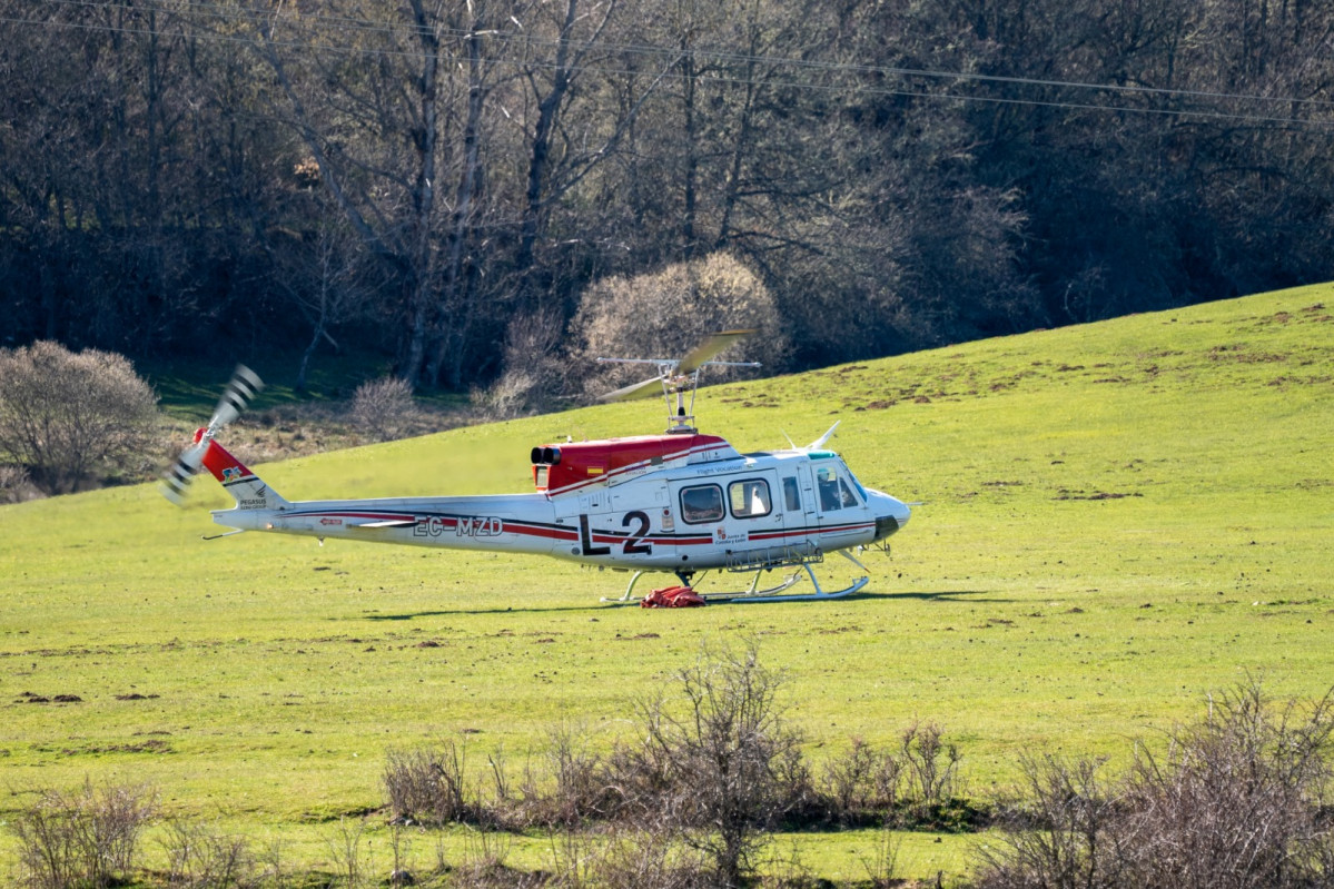 Helicoptero sahechores prioro ruben sanchez