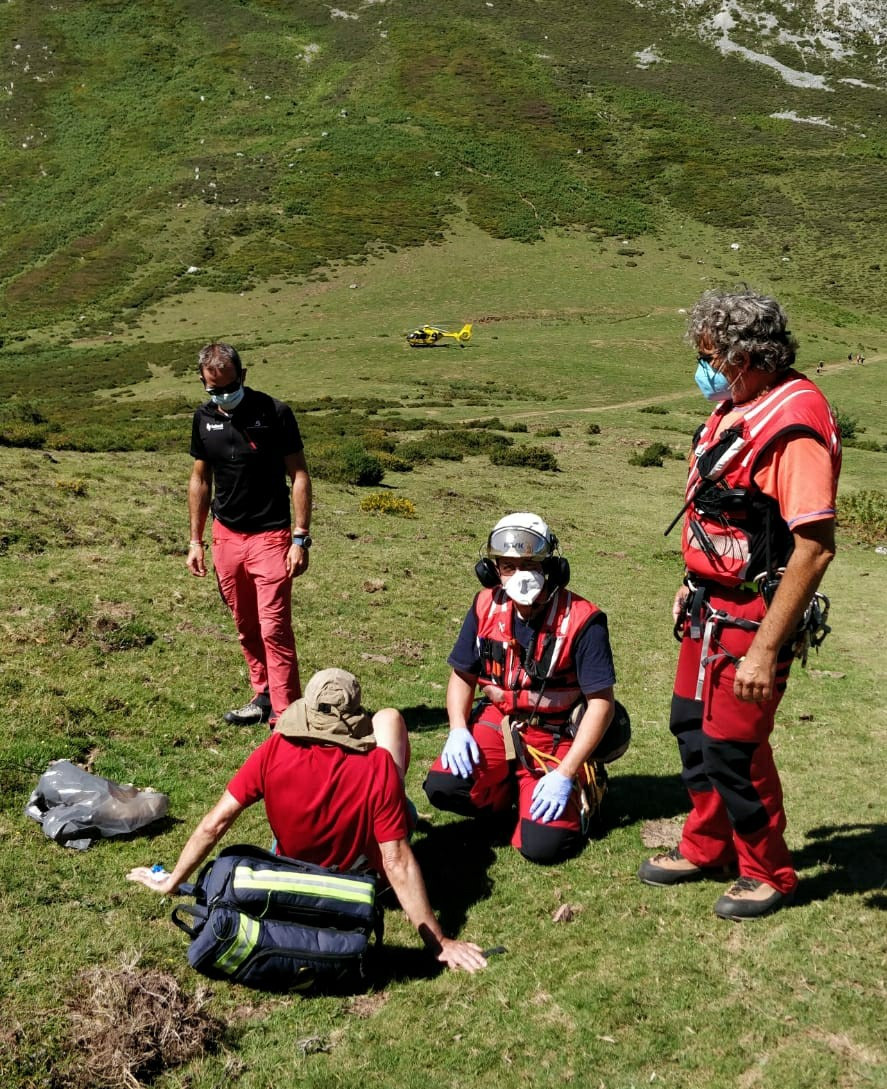 2020.08.05 RESCATE EN CABRALES (1)