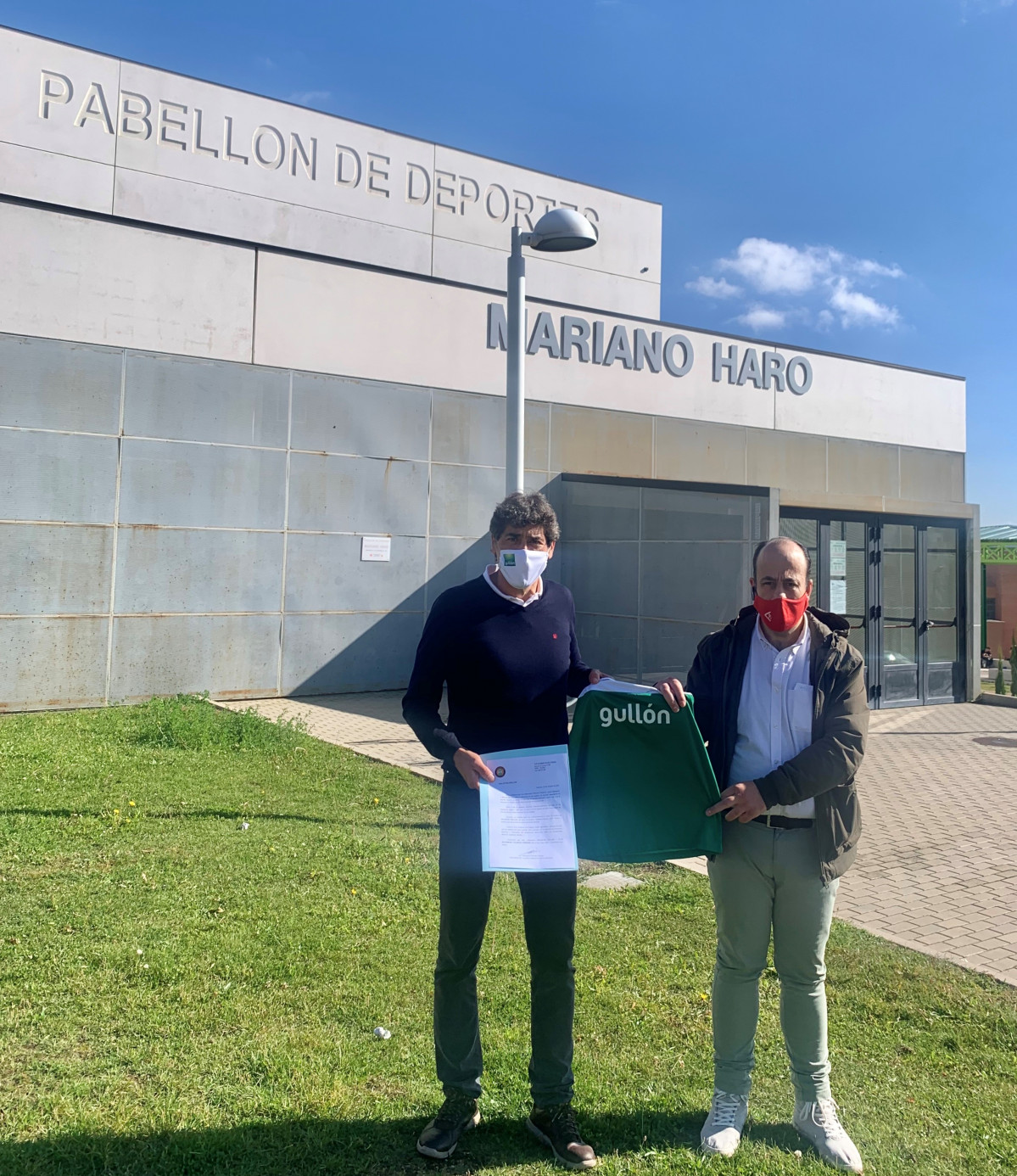 Firma del acuerdo de patrocinio Galletas Gullu00f3n