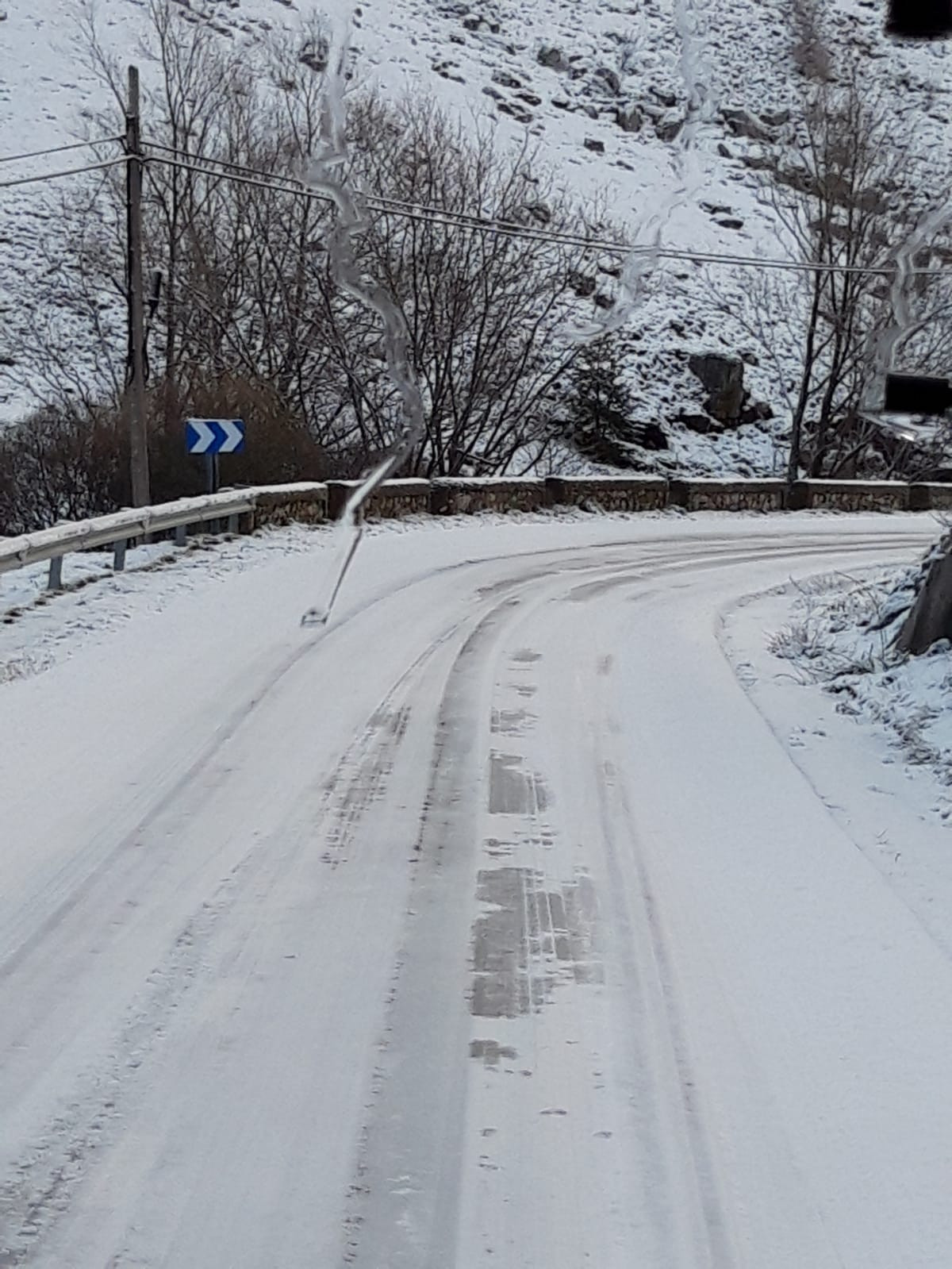 Carretera Valdelugueros3