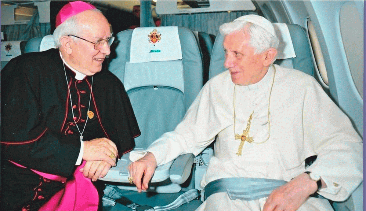 Mons. Felíx del Blanco Papa Benedicto XVI