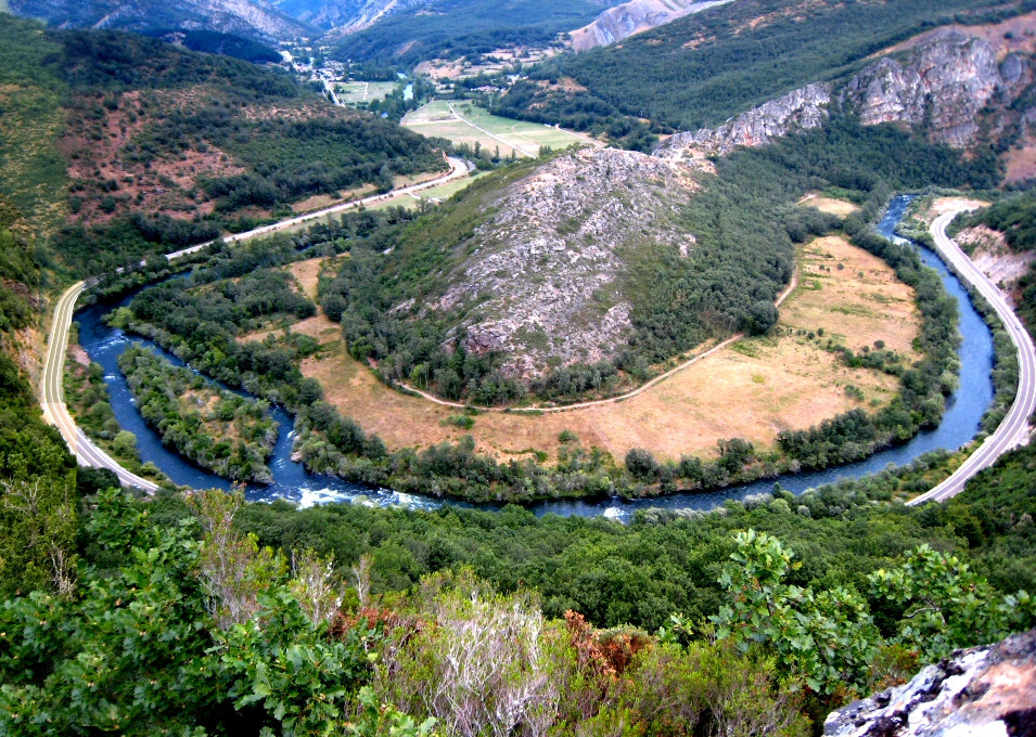 Cremenes rio esla