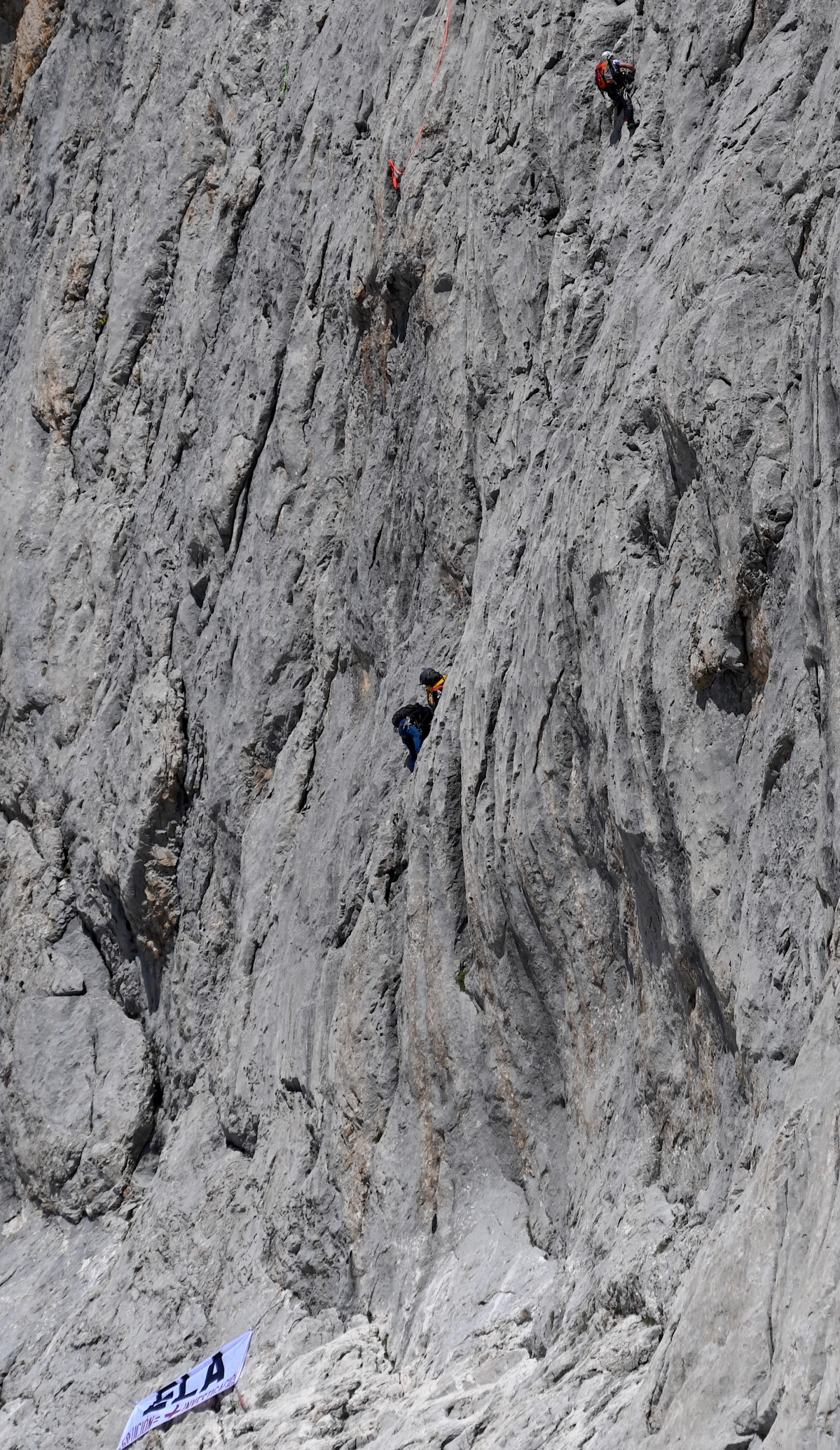 En el inicio de la escalada