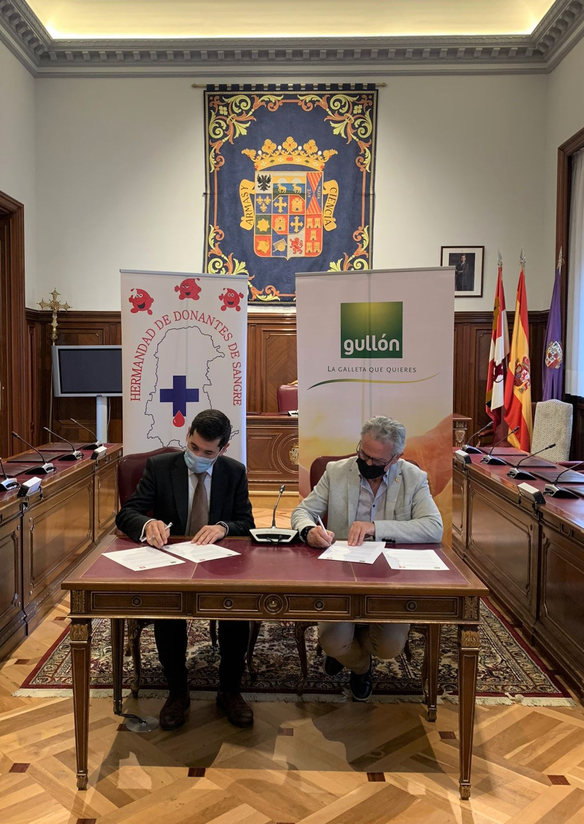 Firma Galletas Gullu00f3n Asociaciu00f3n Hermandad de Donantes de Sangre de Palencia