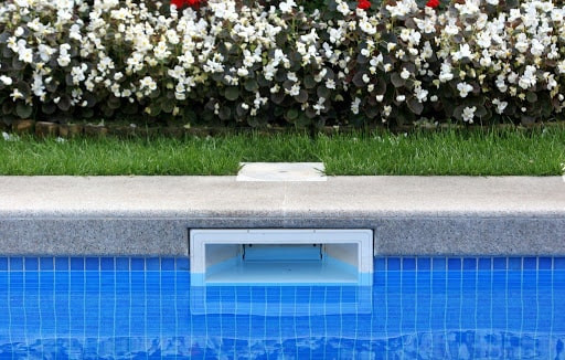 5 Consejos para Instalar un Skimmer en una Piscina de Hormigu00f3n min