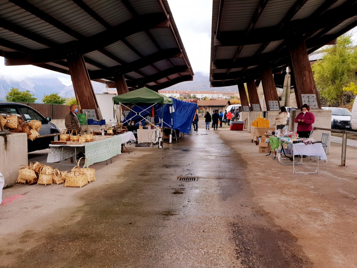 Feria de artesania riaño 2021 6