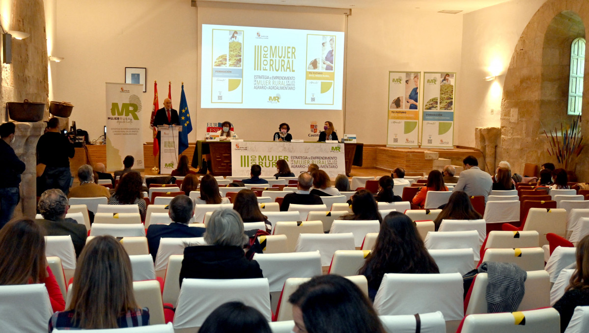 20211112 FORO MUJER RURAL 07