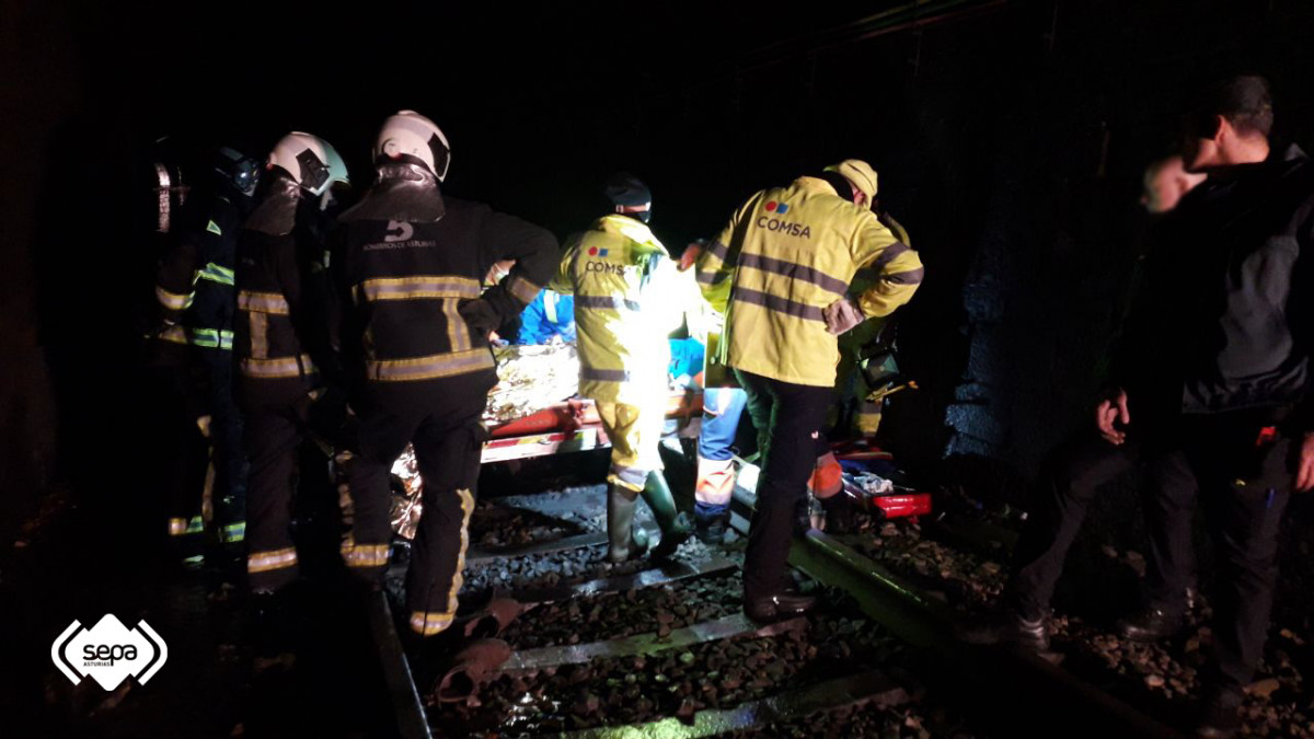 2021.11.29 ACCIDENTE FERROVIARIO EN LENA 3