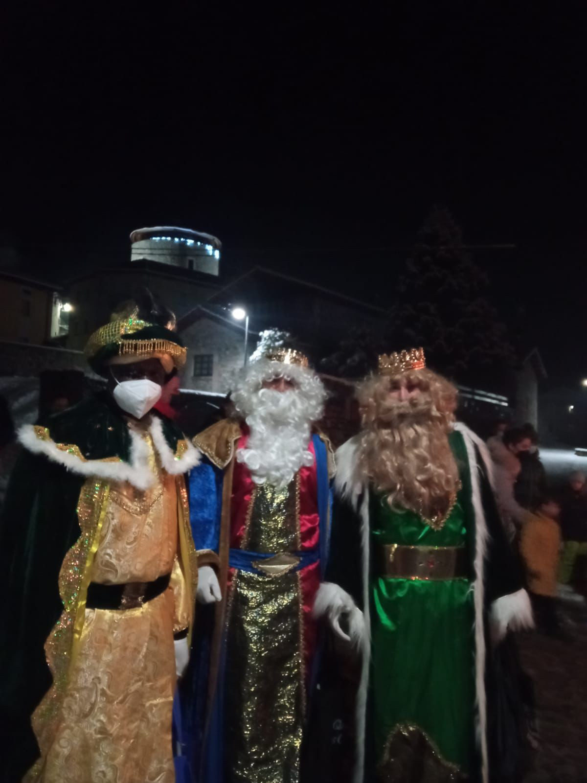 Cabalgata reyes magos puebla de lillo 5