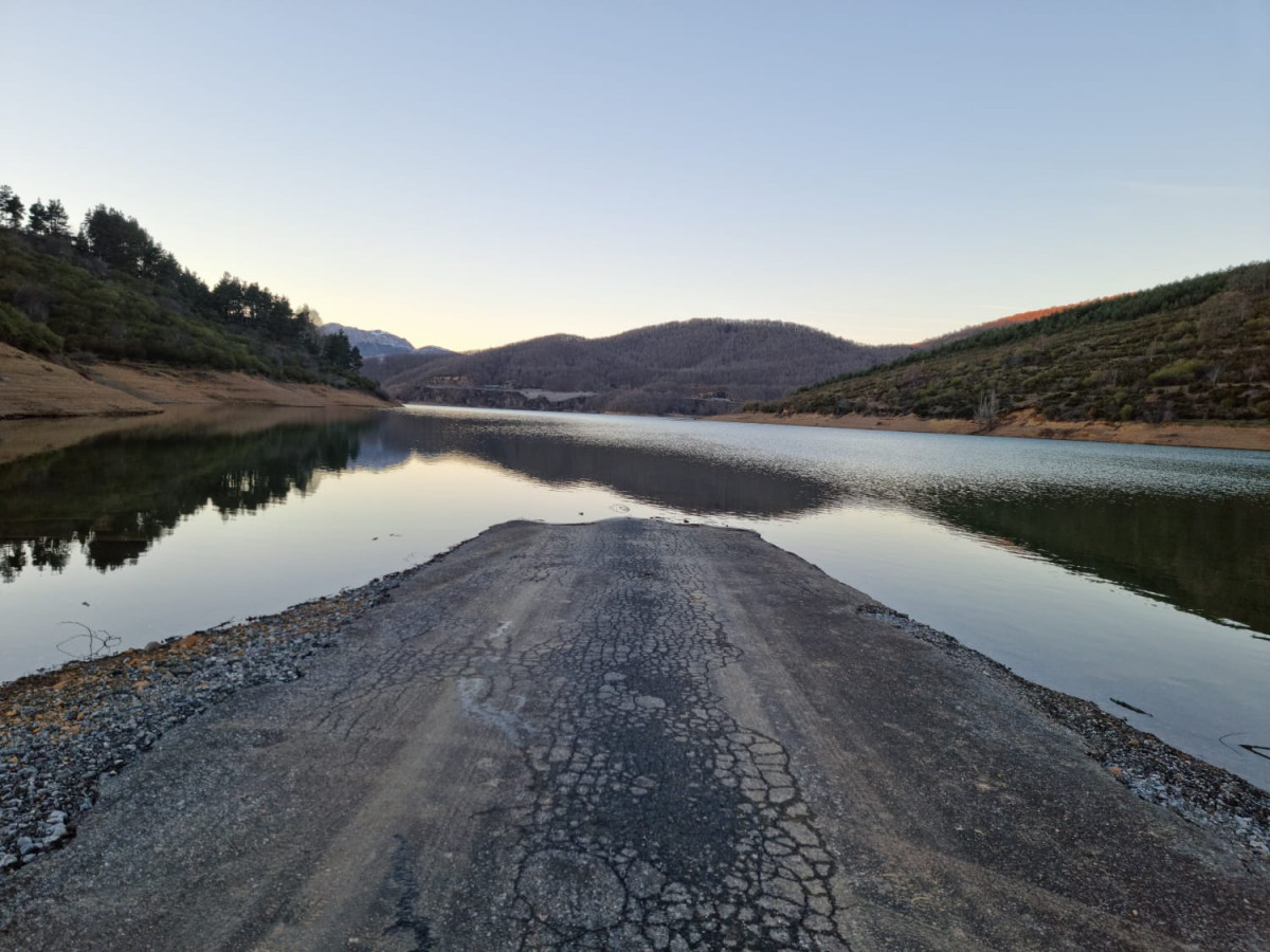 Embalse de riaño pedrosa del rey febrero 2022