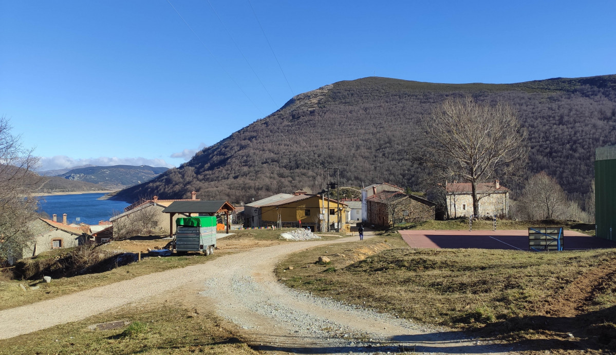 Otero de Guardo. Ayto Velilla del Río Carrión