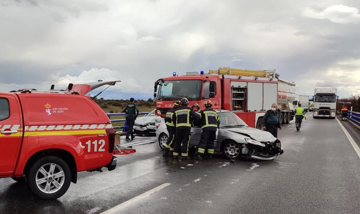 Villamau00e1n Bomberos de Leu00f3n 112