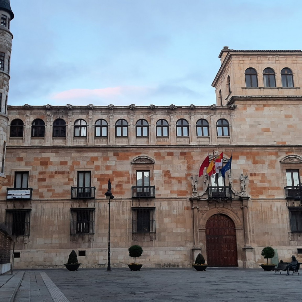 Palacio de los Guzmanes Diputación de León 2022