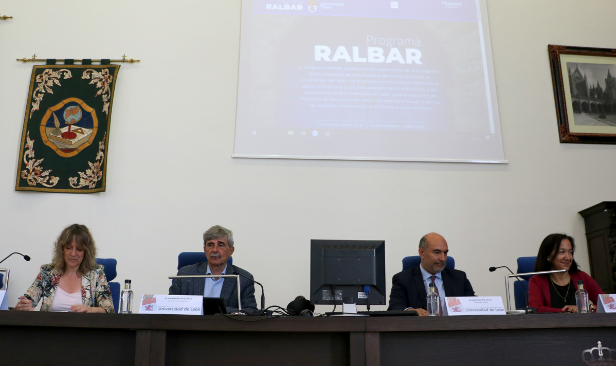 2022 06 21 Presentación Becas RALBAR 03 01