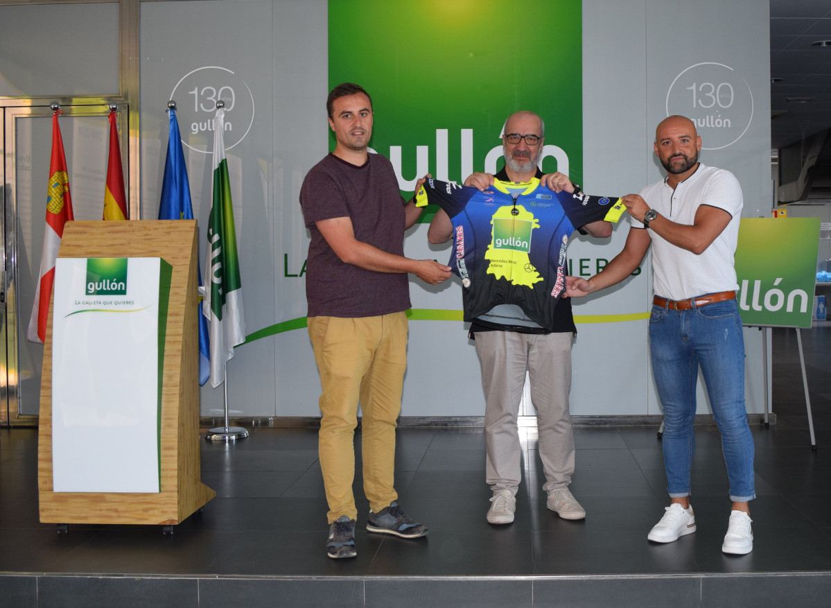 Presentaciu00f3n Ruta Solidaria La Valdavia rueda con Gullu00f3n