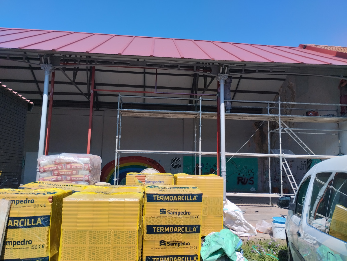 Obras patio colegio barruelo