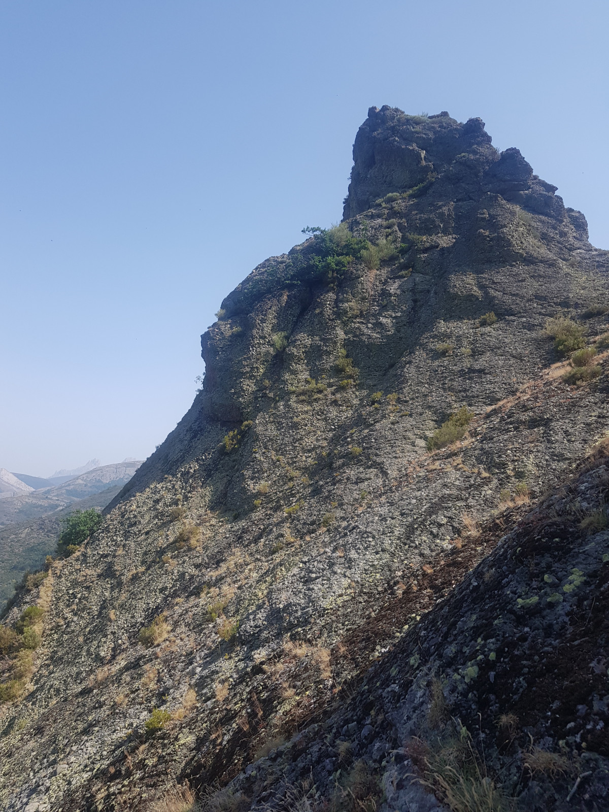 El pulgar del Diablo lugar de ubicación del Mirador