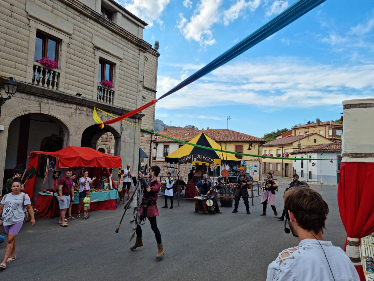 Mercado vadiniense cistierna (7)