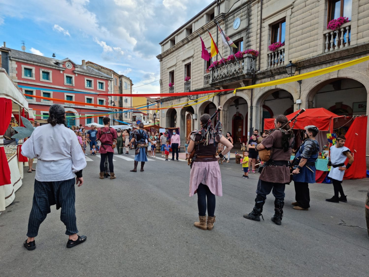 Mercado vadiniense cistierna (5)