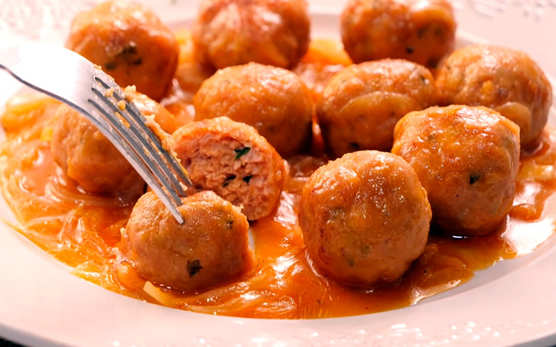Albondigas en salsa