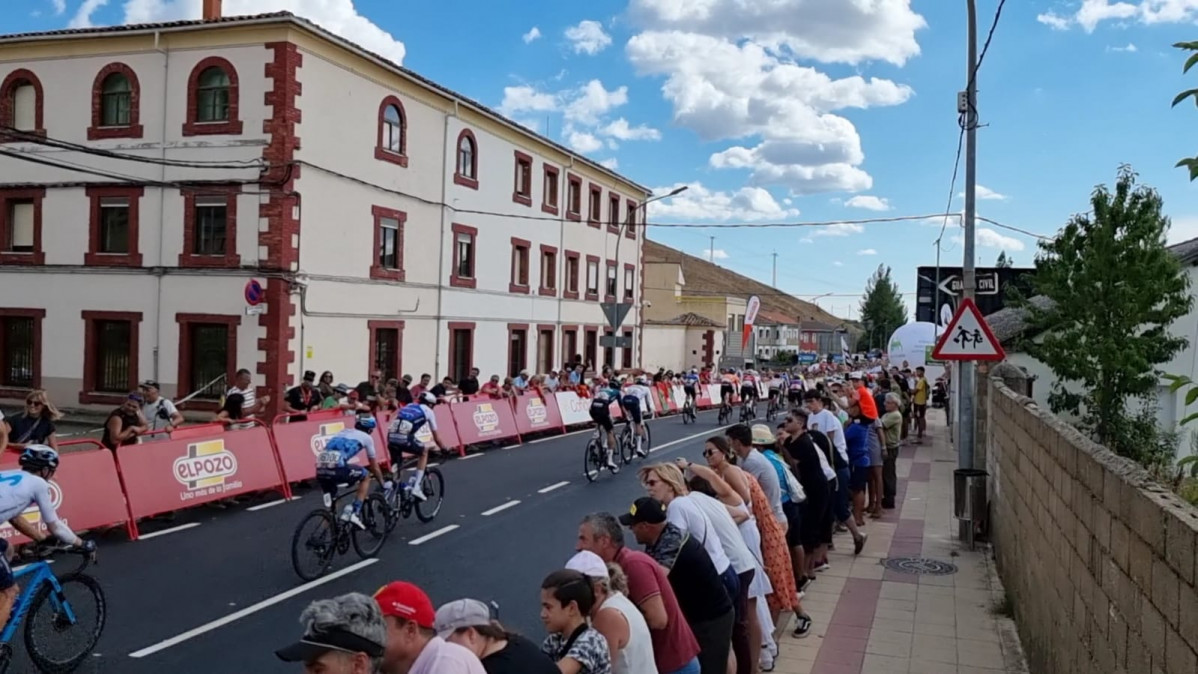 La vuelta 22 cistierna (5)