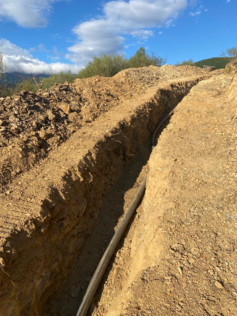 Obra embalse riau00f1o bombeo agua (4)