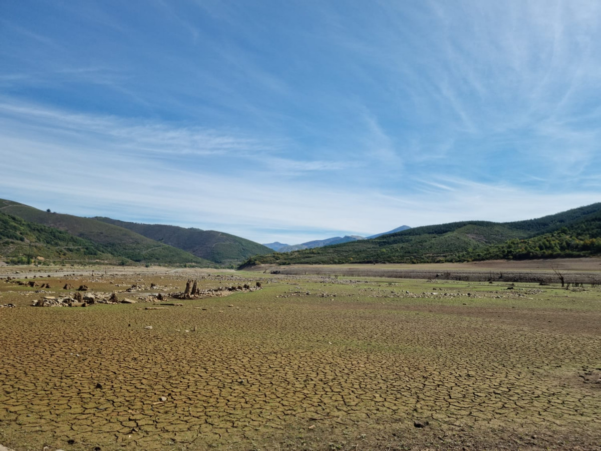 Pantano de riaño sequia septiembre 22 4