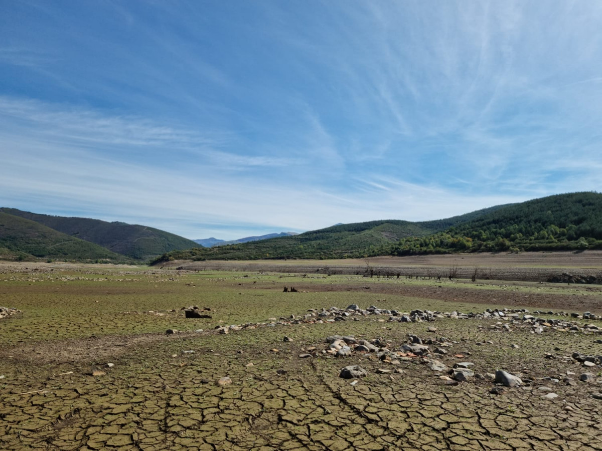 Pantano de riaño sequia septiembre 22 5