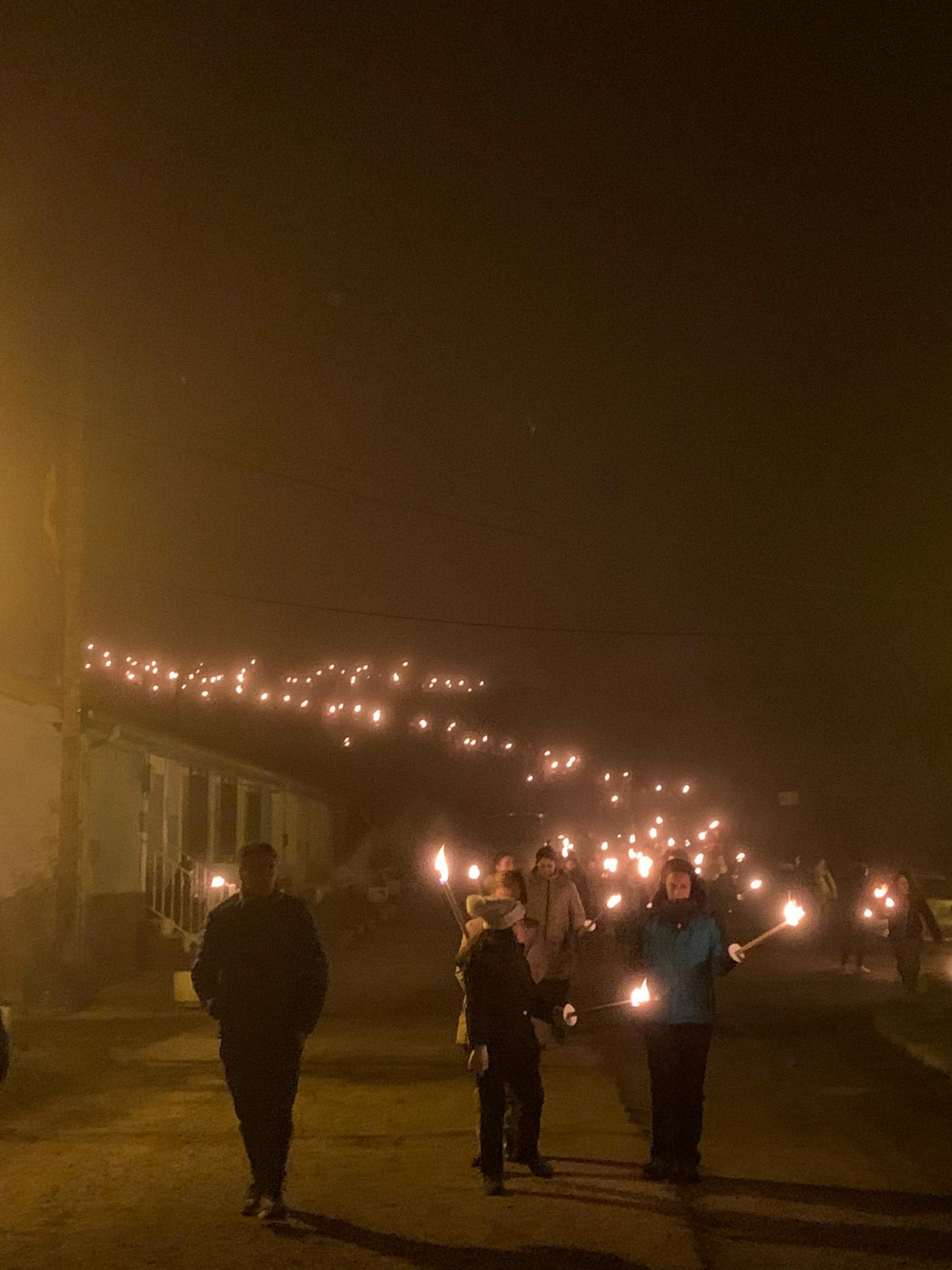 Procesion de antorchas vallejo de ordo