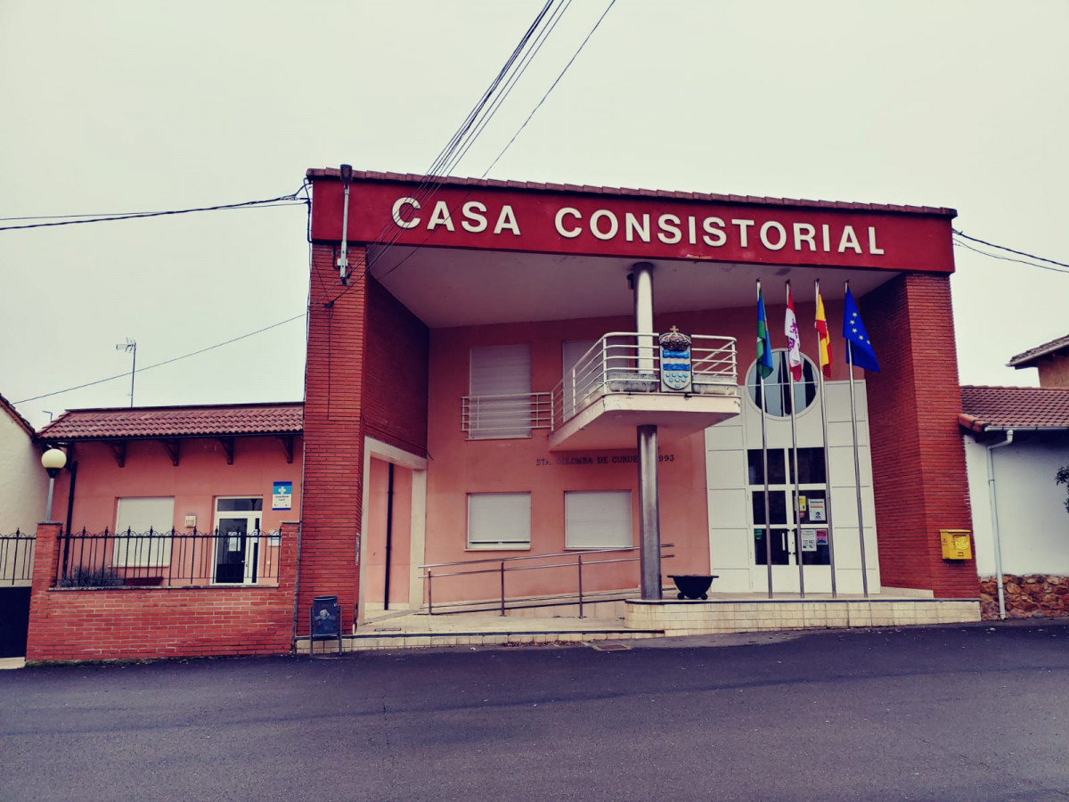 Casa consistorial Santa Colomba de Curueu00f1o