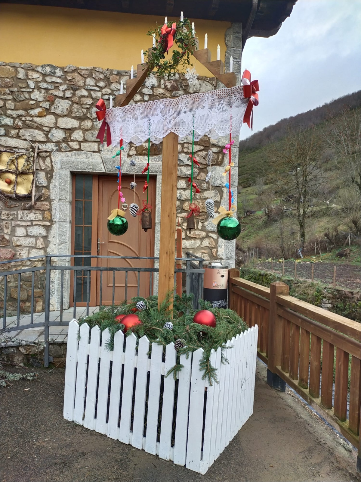 Decoracion navidad cuenabres 2022 (15)