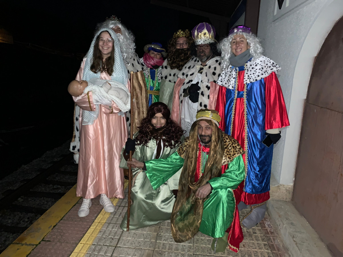 Cabalgata reyes magos puente almuhey 2023 5