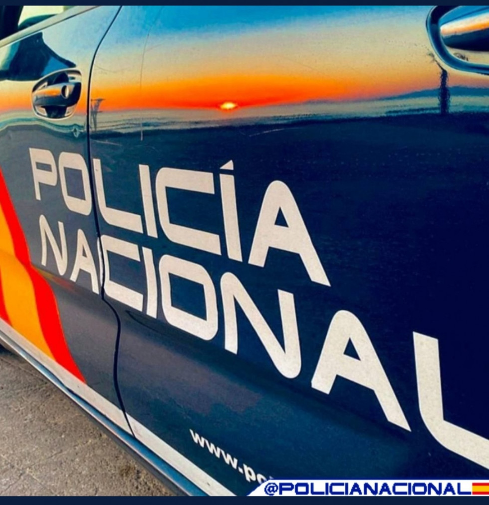 Coche  Policia nacional