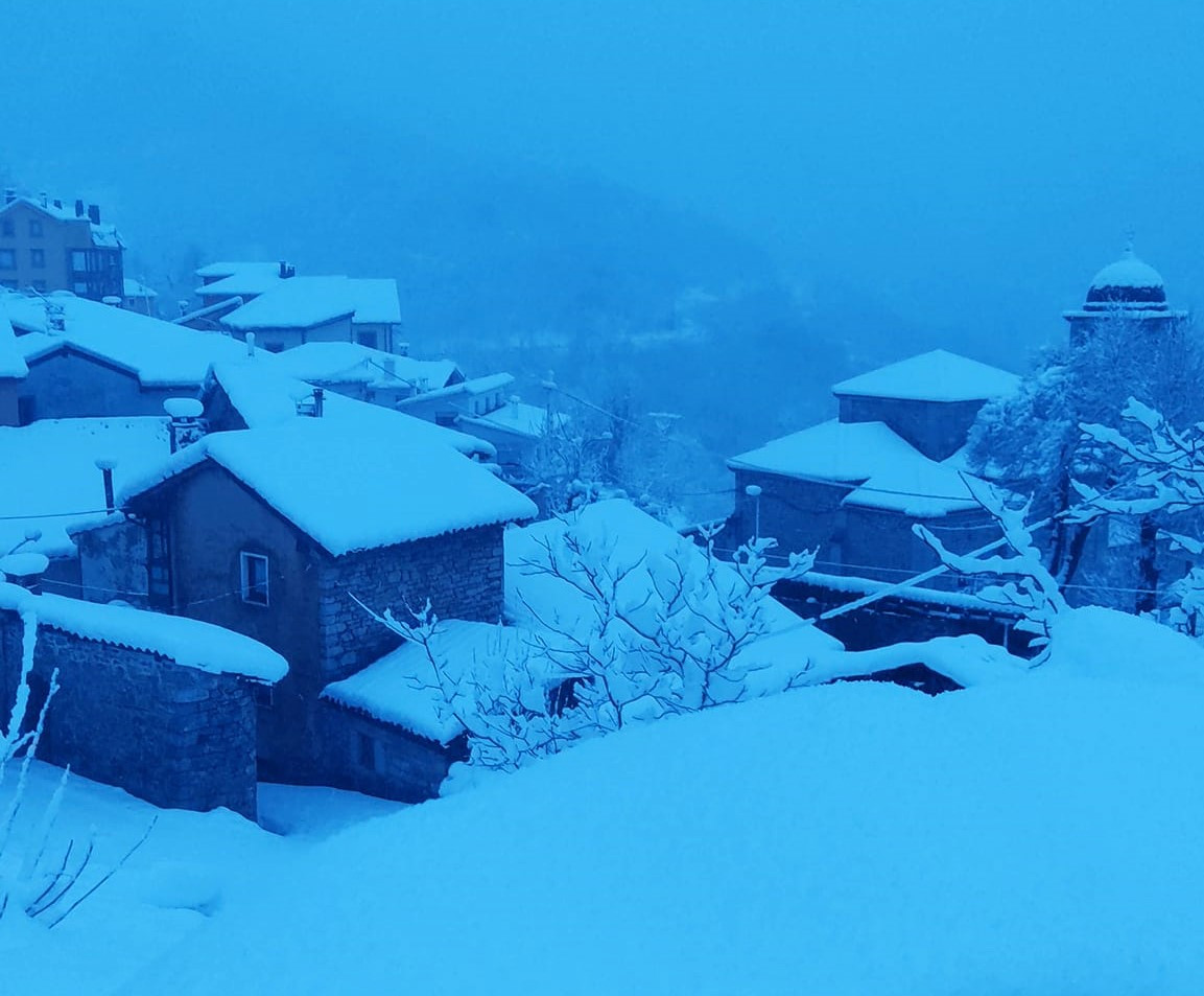 Oseja de sajambre el encanto de vallleval enero nieve 2023 2